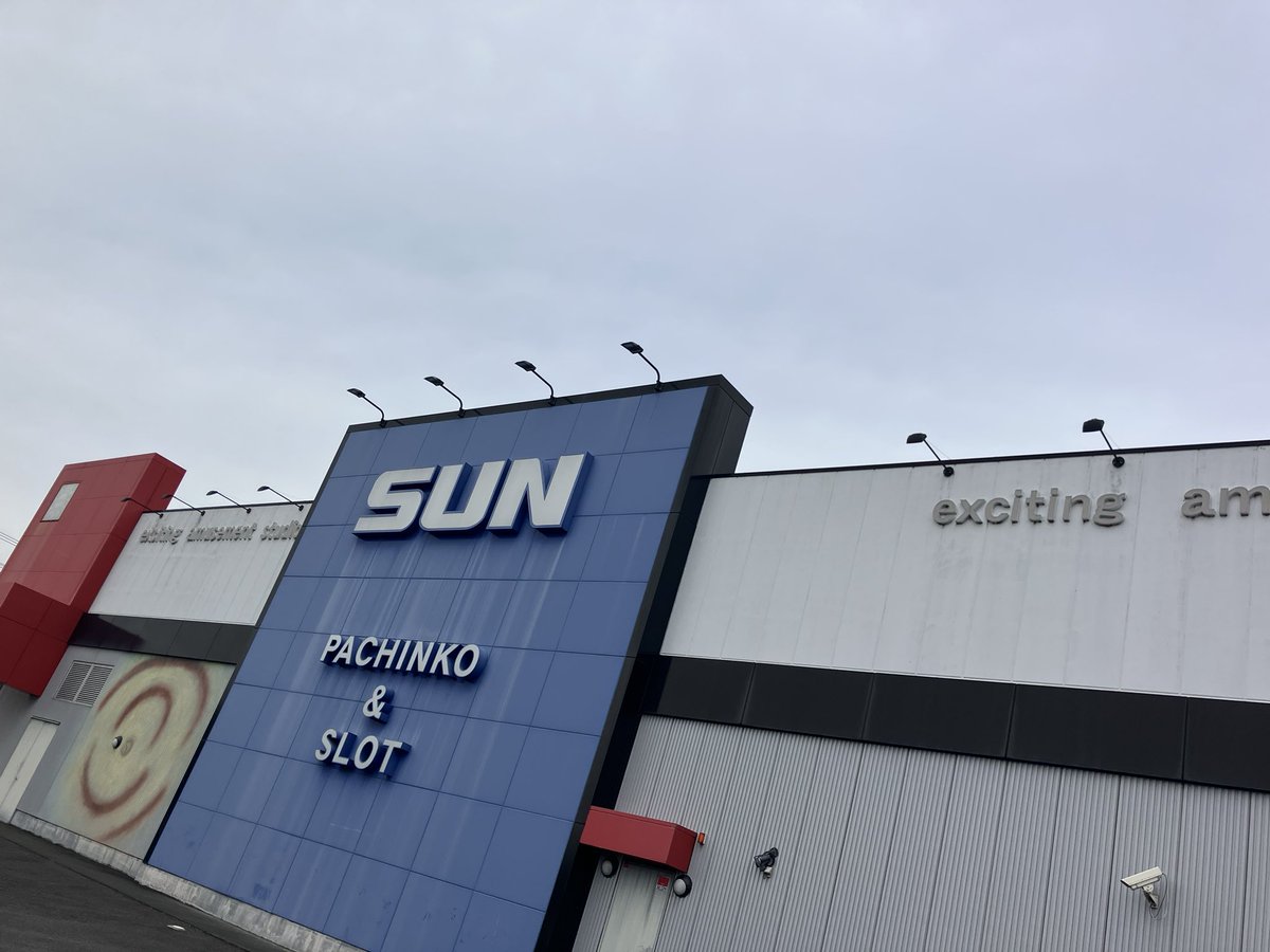 スロックス tweet media