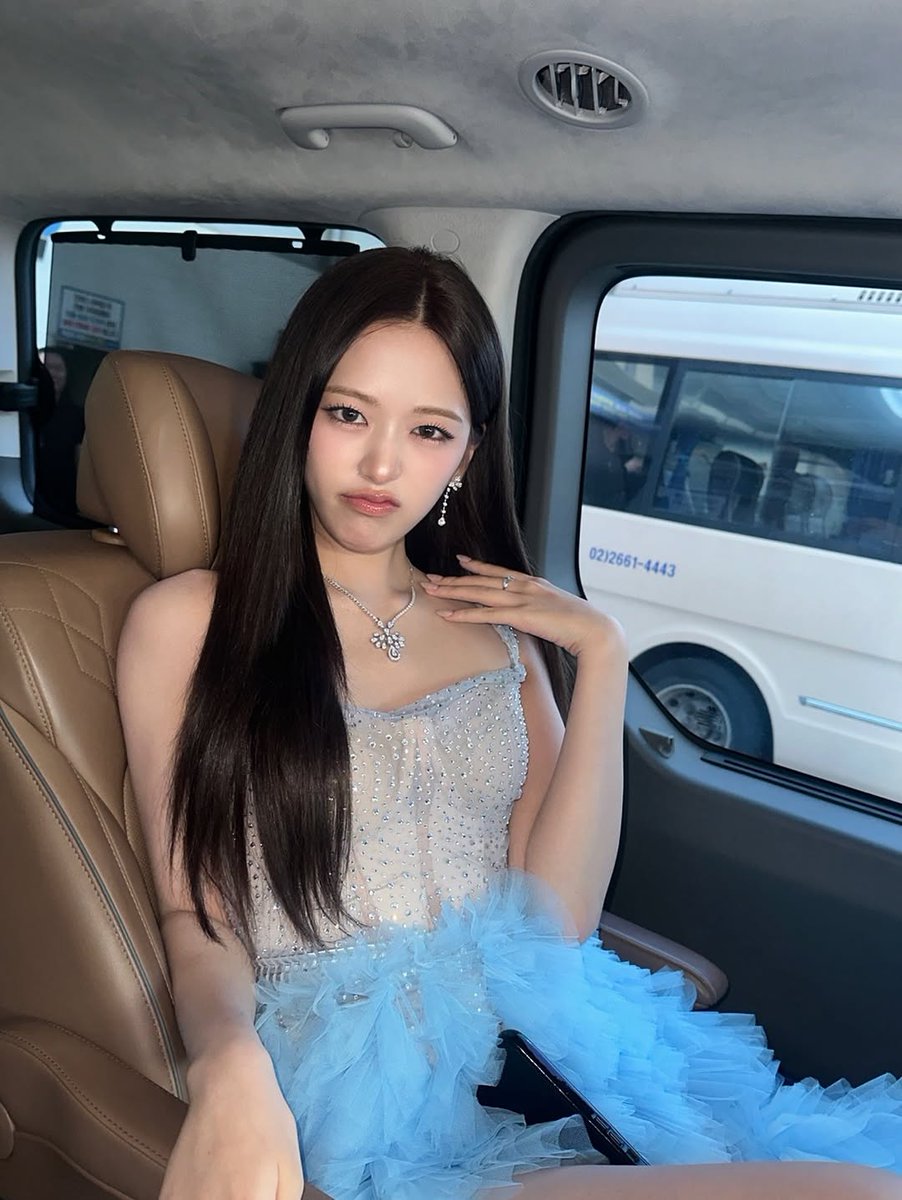 an yujin tweet media