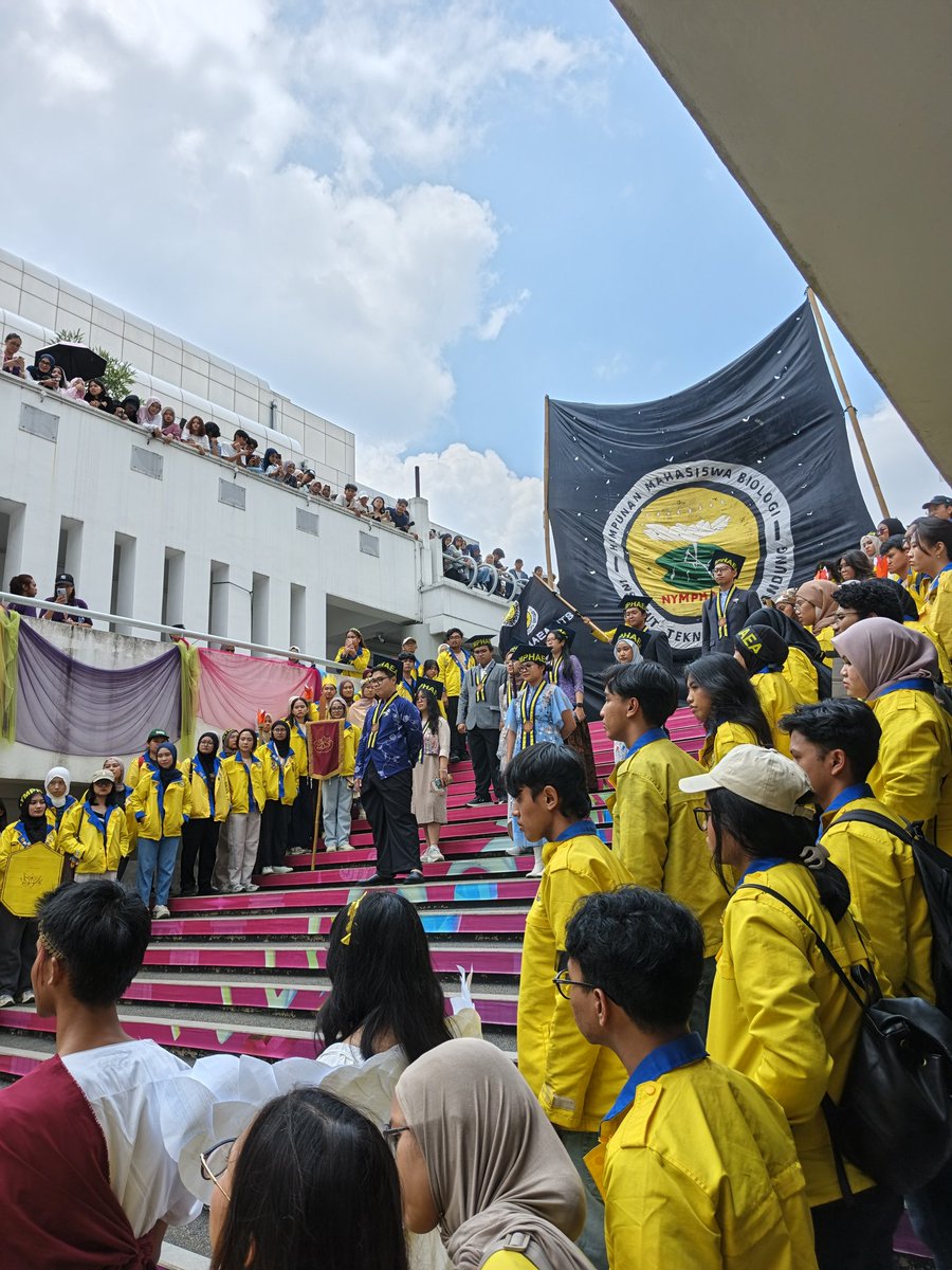 Parade Wisuda April ITB 2026 tweet media