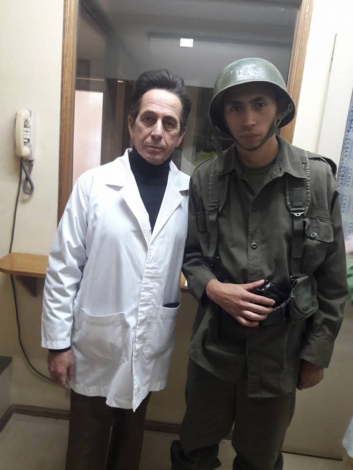 RPincheira88's tweet image. Del recuerdo 18-4-2017 Grabando Teaser Voces De Los 70 con el gran Actor Alfredo Castro en el Centro de estudios Nucleares lo Aguirre gracias a Dios y vamos por mas . #Teaser #vocesdelos70 #chile  #alfredocastro