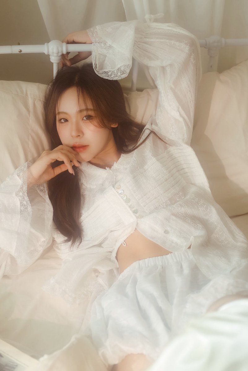 จูนววม tweet media