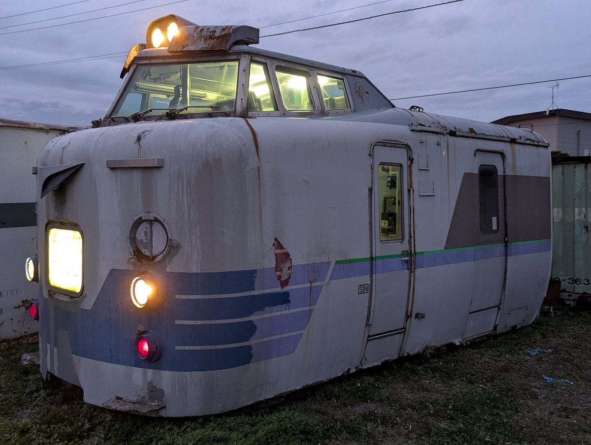 列車が解体されると知った時鉄道オタクが何をしたかわかるか？ 自 分