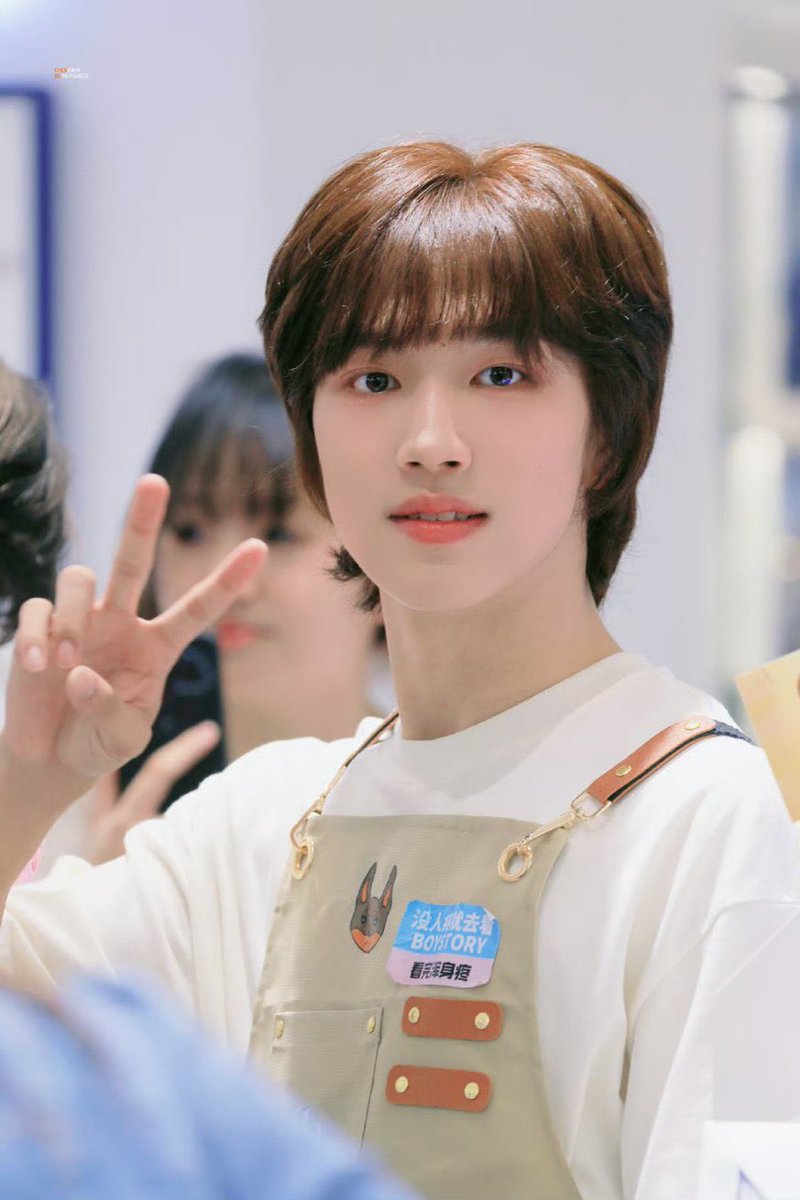 대롱쓰 tweet media