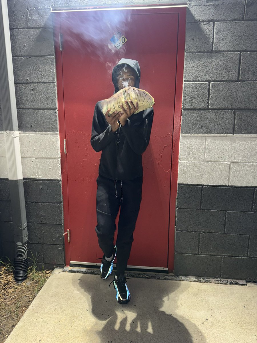 Wick🃏 tweet media