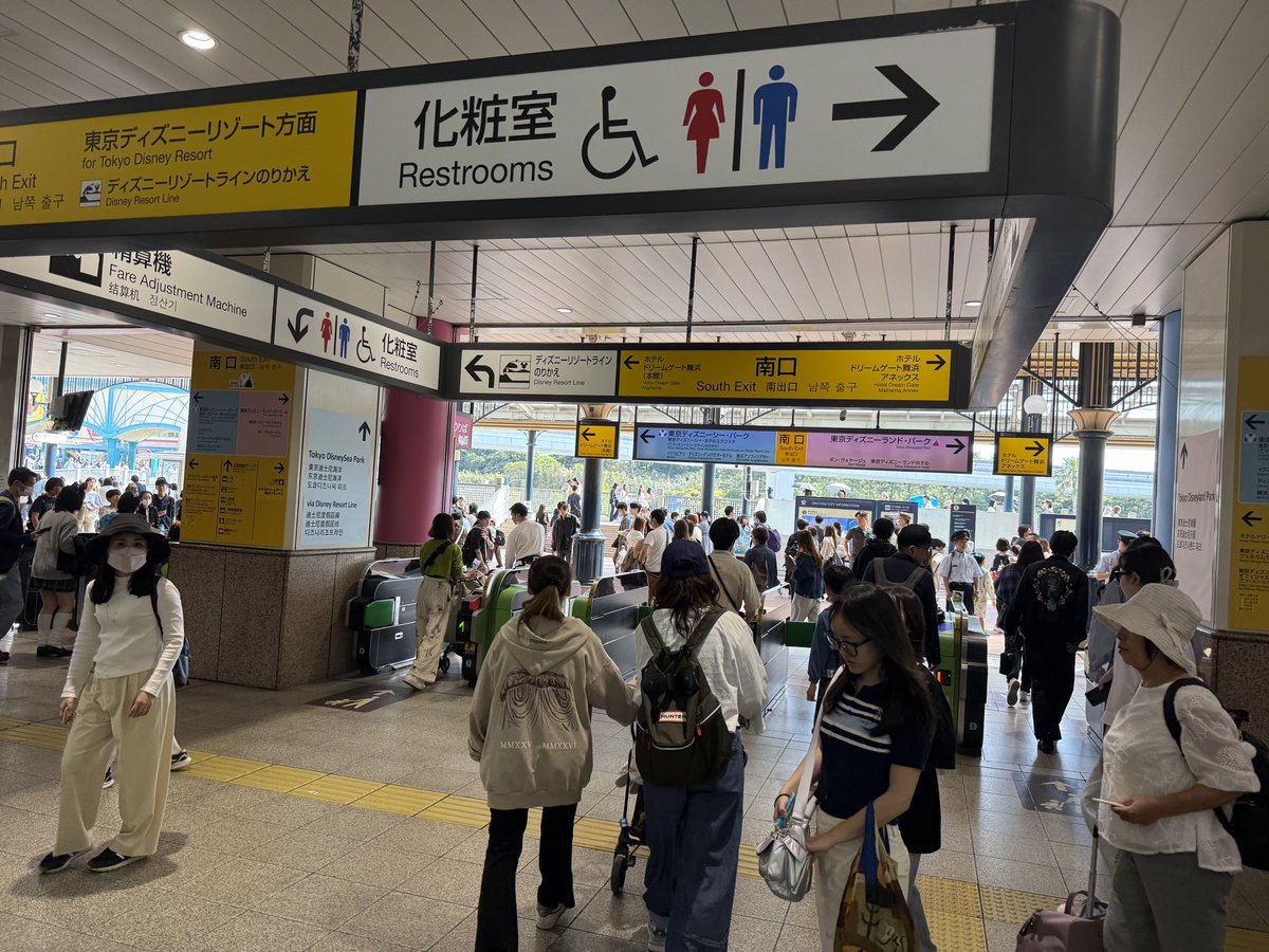 ᴉɯɐuᴉɯ tweet media