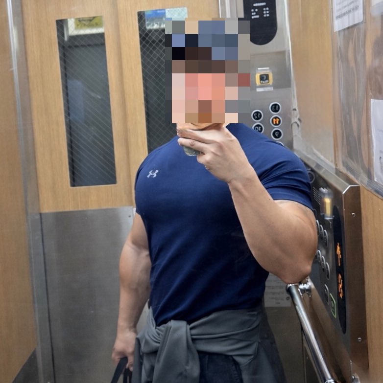 くん君 tweet media