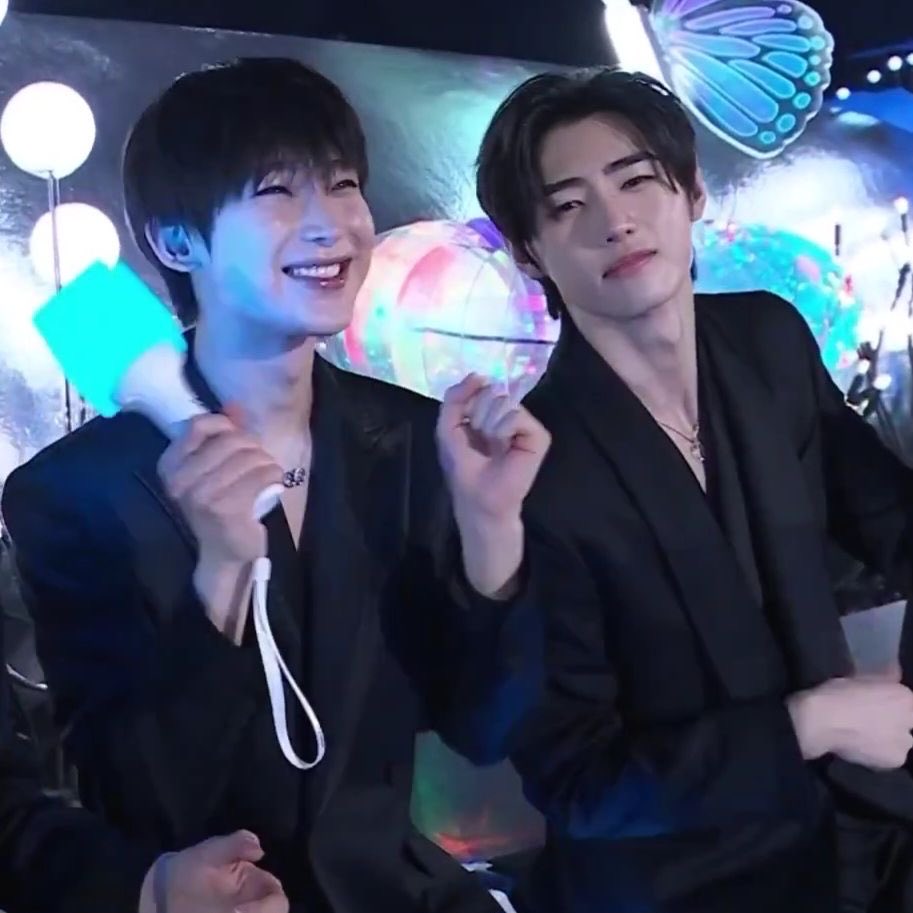 ᴊ ᴜ ɪ tweet media