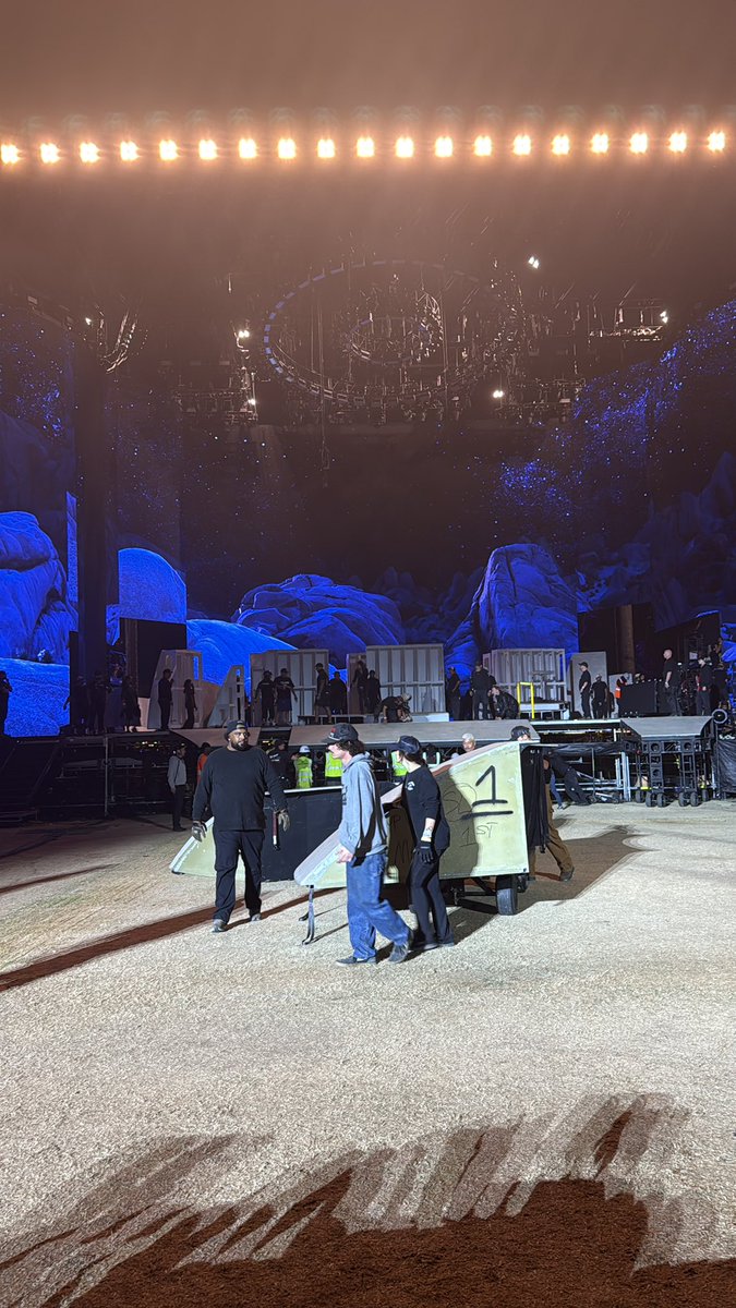 linea | BIEBERCHELLA tweet media