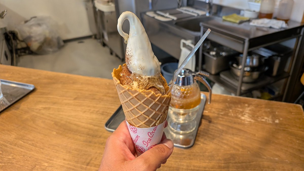 あべべ tweet media