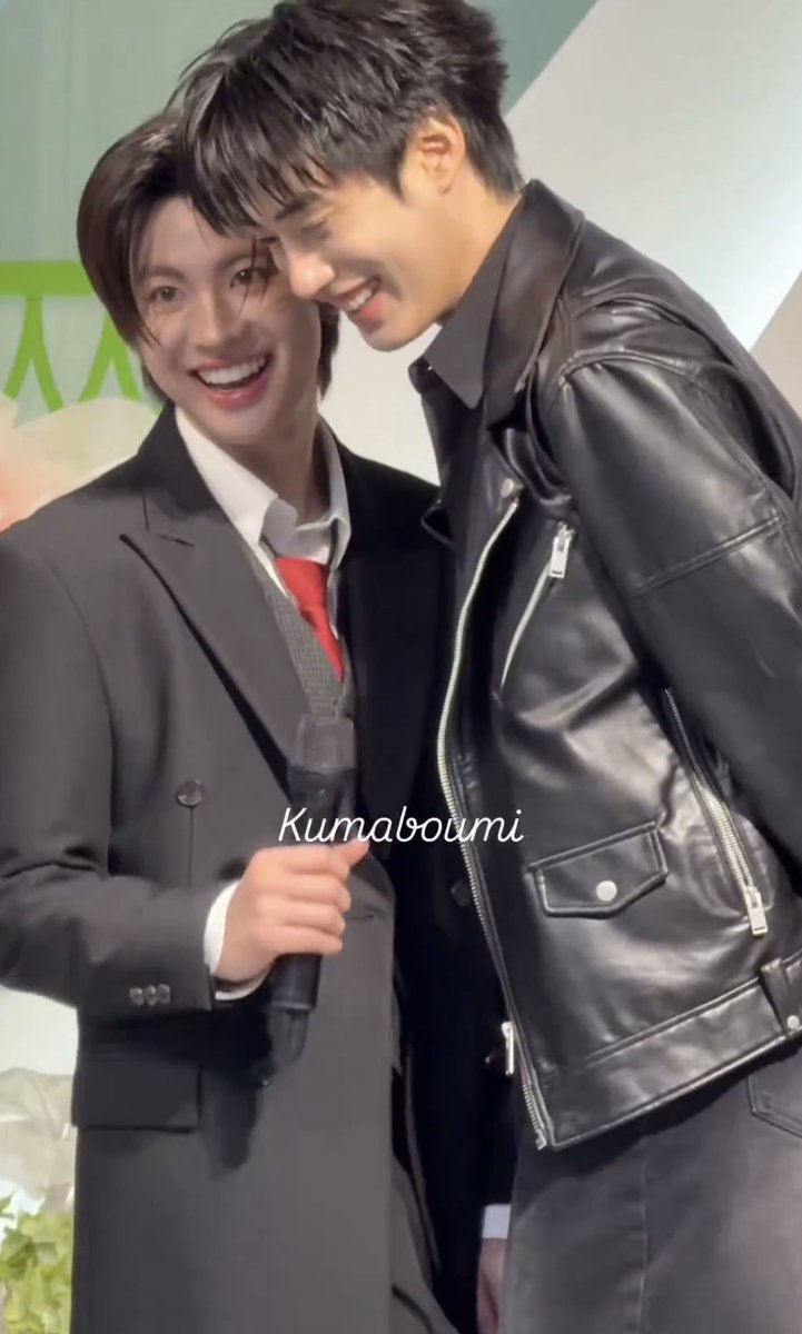 𝒘𝒊𝒕𝒉 𝒍𝒐𝒗𝒆₊♡ tweet media