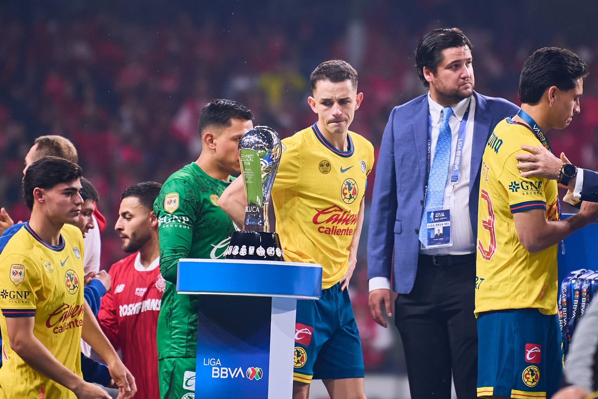 Herrerismo Triladrón 🦅 ⭐️⭐️⭐️ tweet media