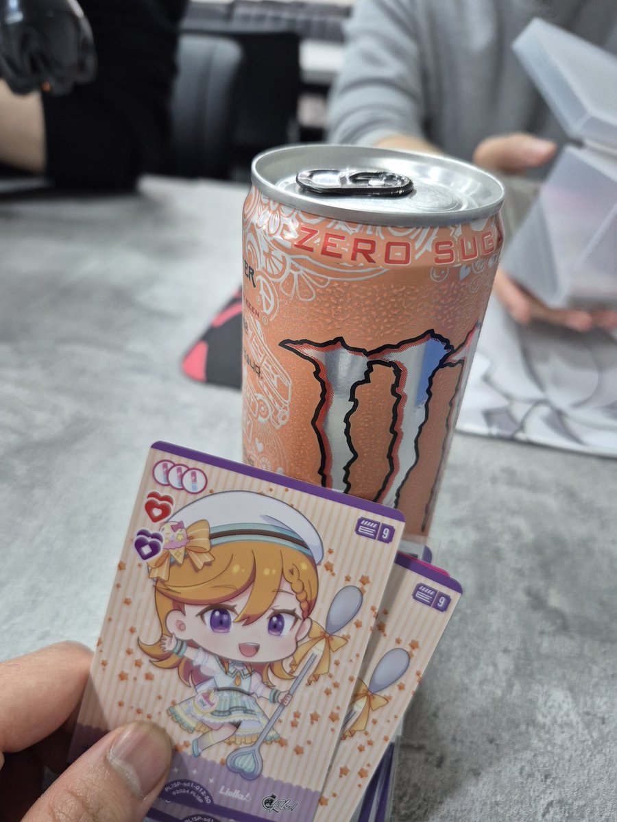 AngryMax tweet media