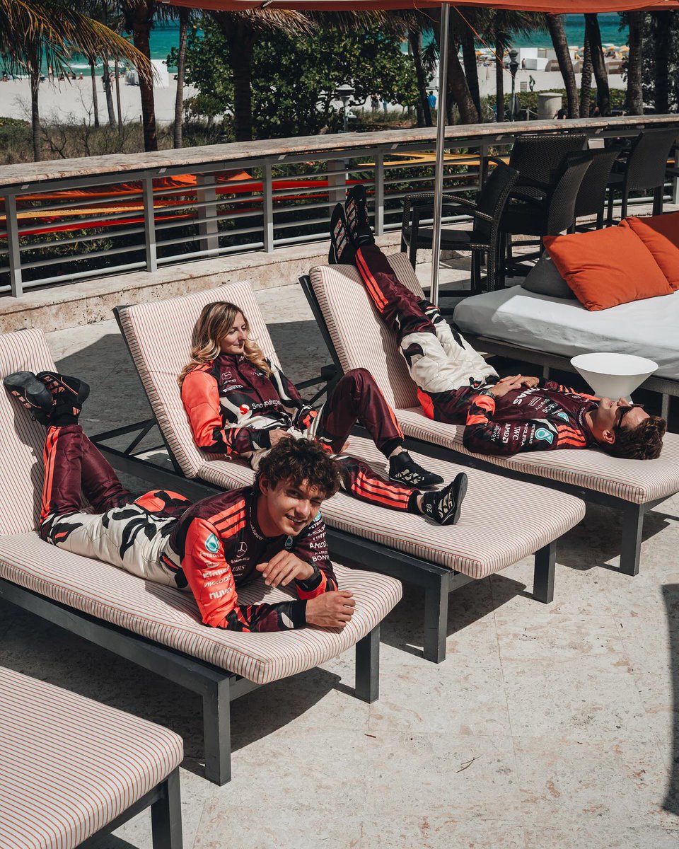 parody f1 kimi antonelli tweet media