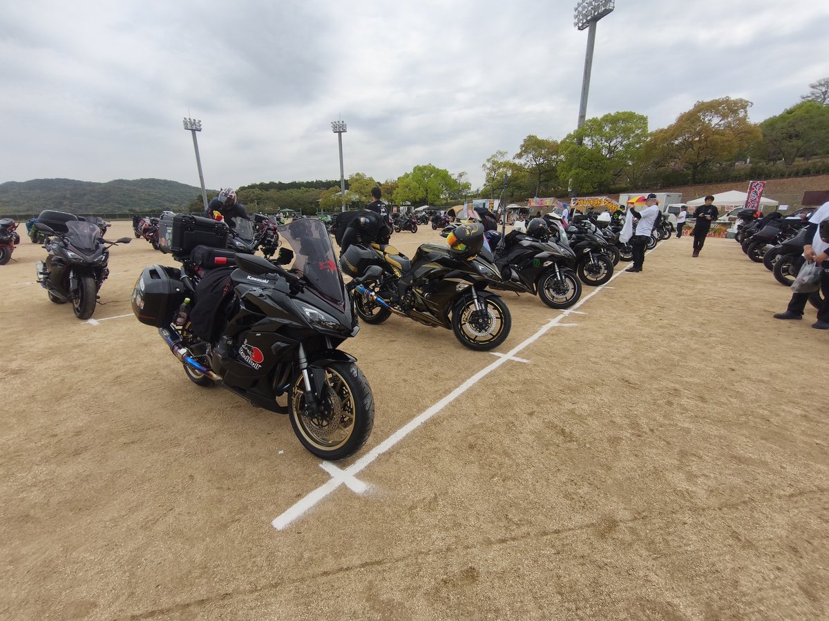 シンゴ〜ninja1000SX tweet media