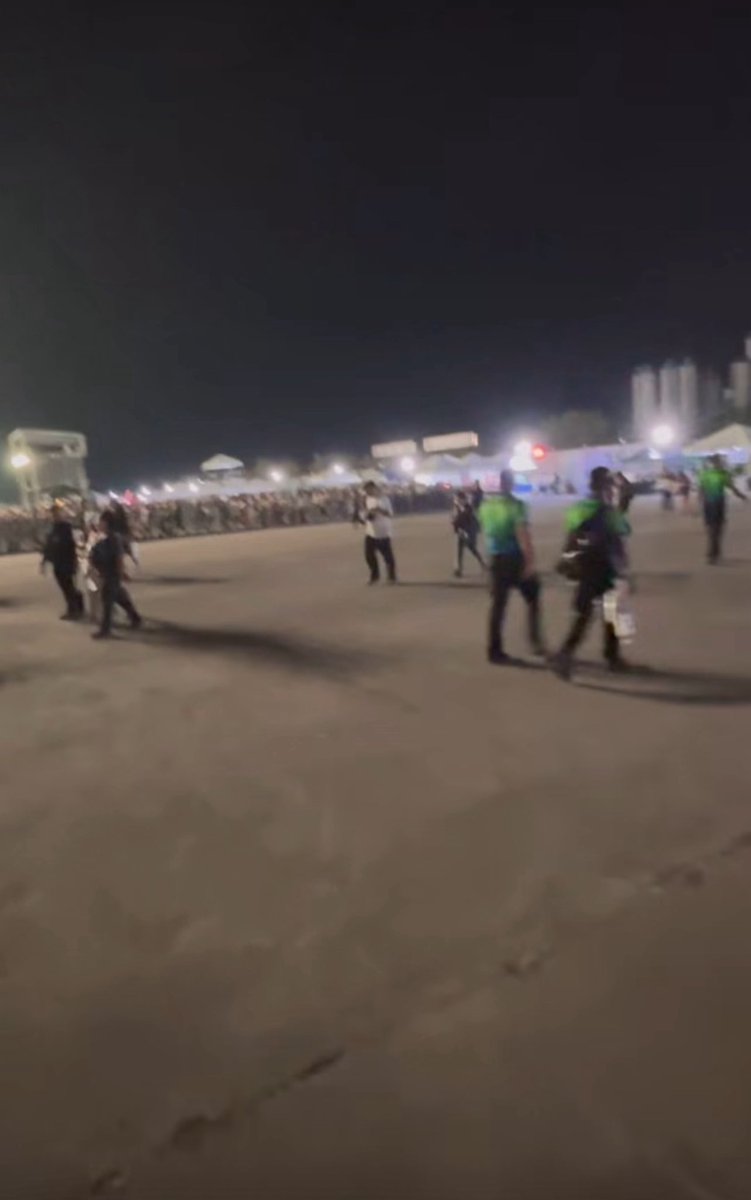 𝒳𝒾𝑒𝒽𝓃 ۶ৎ☀️🍭 tweet media