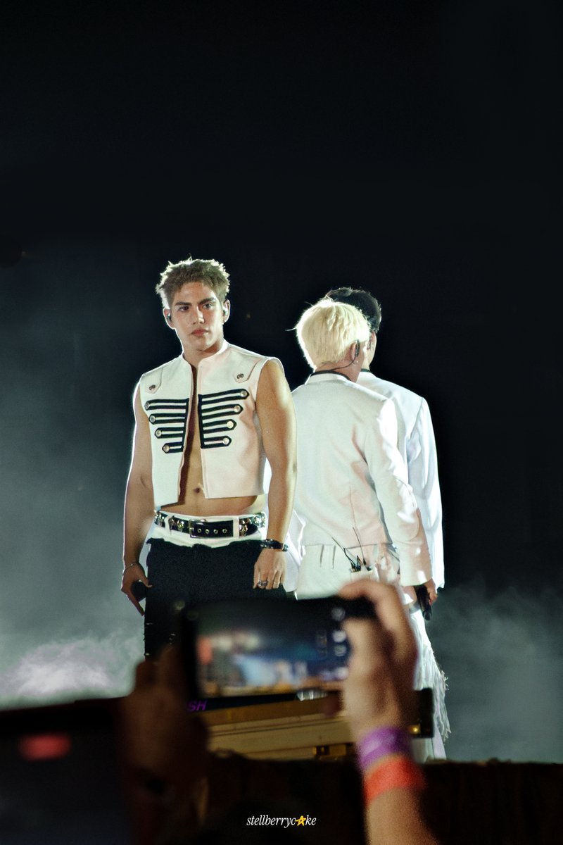 maine ✨⋆✴︎˚｡⋆ tweet media