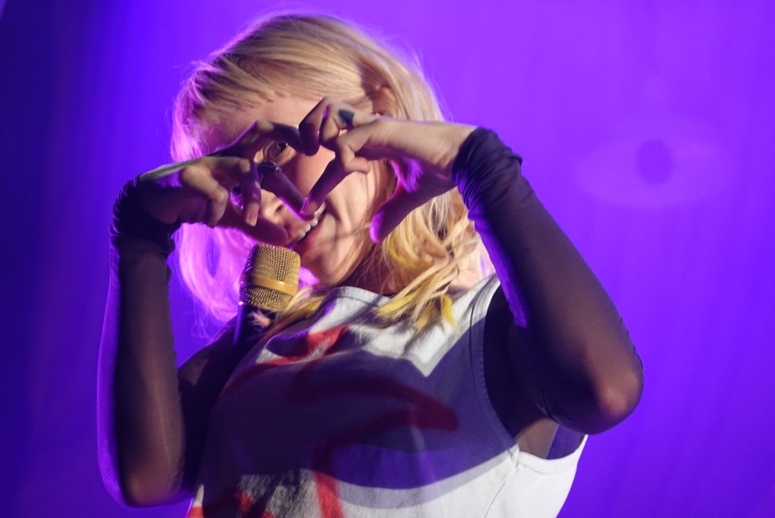 andrea from paramore🖤 tweet media