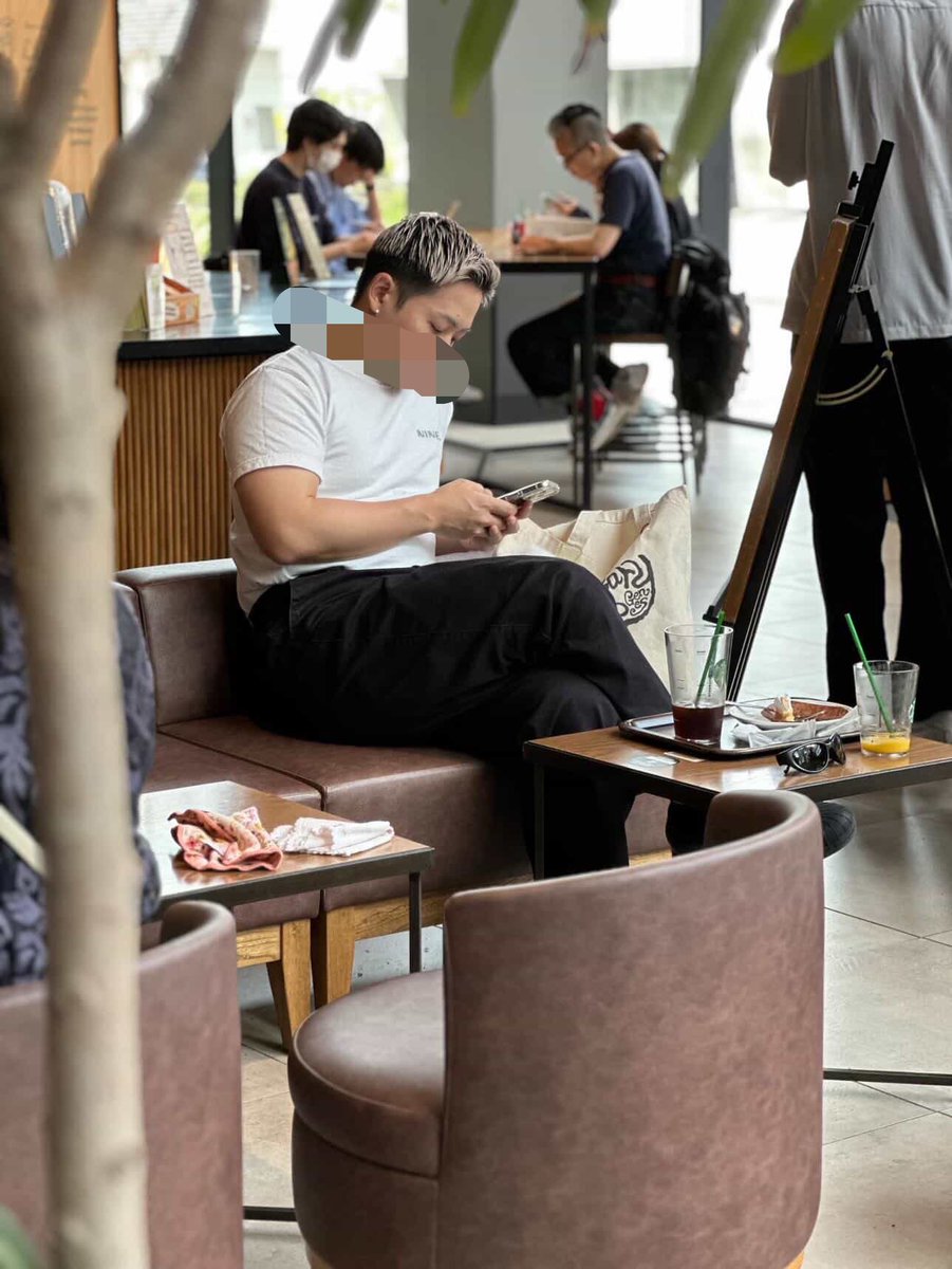 𝐇𝐎𝐒𝐒𝐘 tweet media