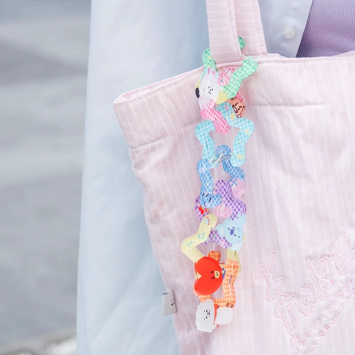 BangAim_B's tweet image. BT21 - Carabiner basic ลิขสิทธิ์แท้

ออฟฟิเชียล💯

📌พิกัด vt.tiktok.com/ZS9LWoDho3eyx-…

#BT21 #ตลาดนัดBTS #ตลาดนัดบังทัน #ตลาดนัดBT21