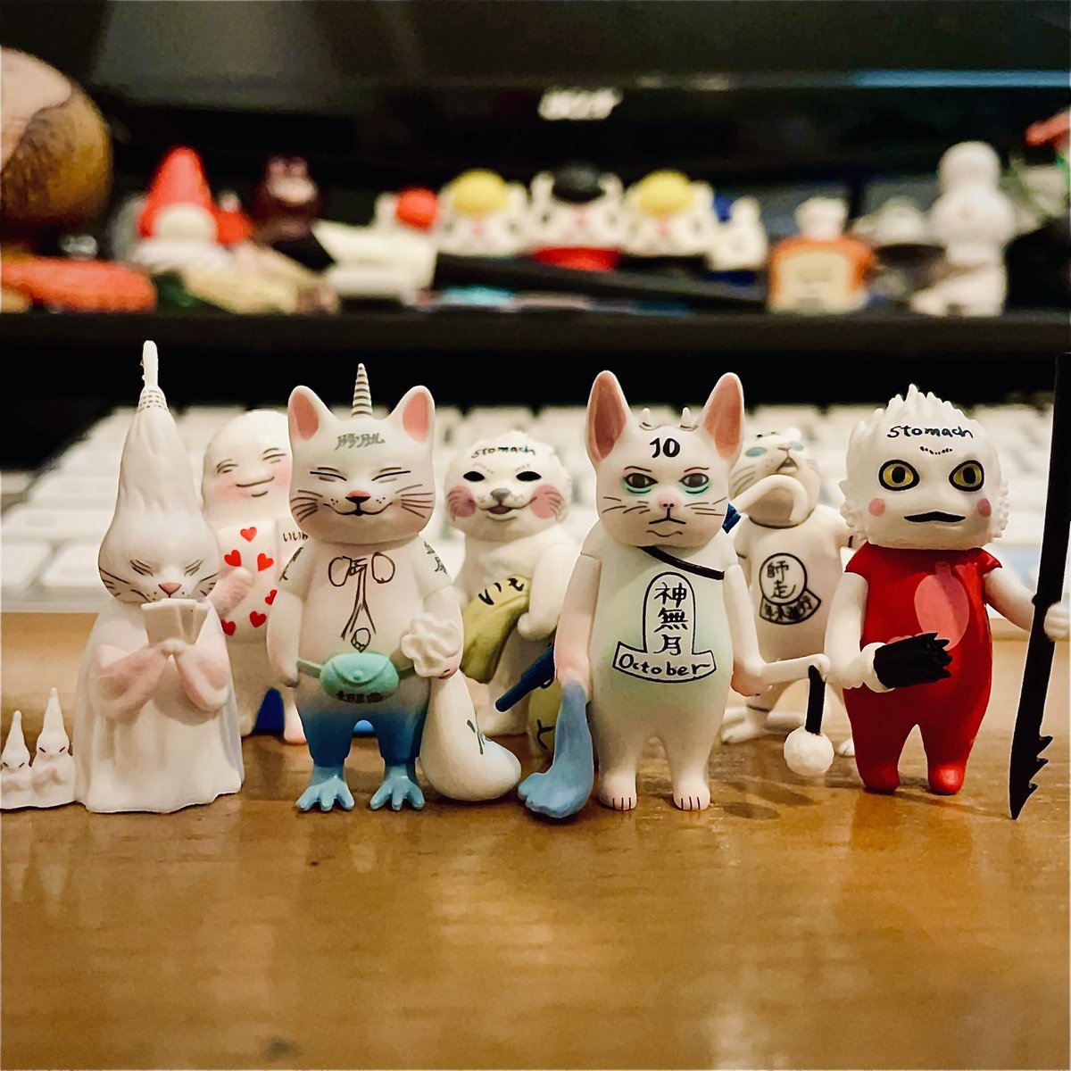 nitron_kt's tweet photo. ヒグチユウコさんの『神様』全7種コンプ
クジ運さまだけ被ったけど8回で揃いました〜。

B.Dが10月なのとイラストレーター時代のアーティスト名が『神無月 十二』だったので、どうしても『神無月さま』が欲しくて…気がついたらコンプしていました😅

［ガチャ出た順］
クジ運さま⇨神無月さま⇨胃痛さま⇨膀胱炎さま⇨胃もたれさま⇨師走さま⇨クジ運さま⇨安眠さま
****
#ヒグチユウコ 
#神様