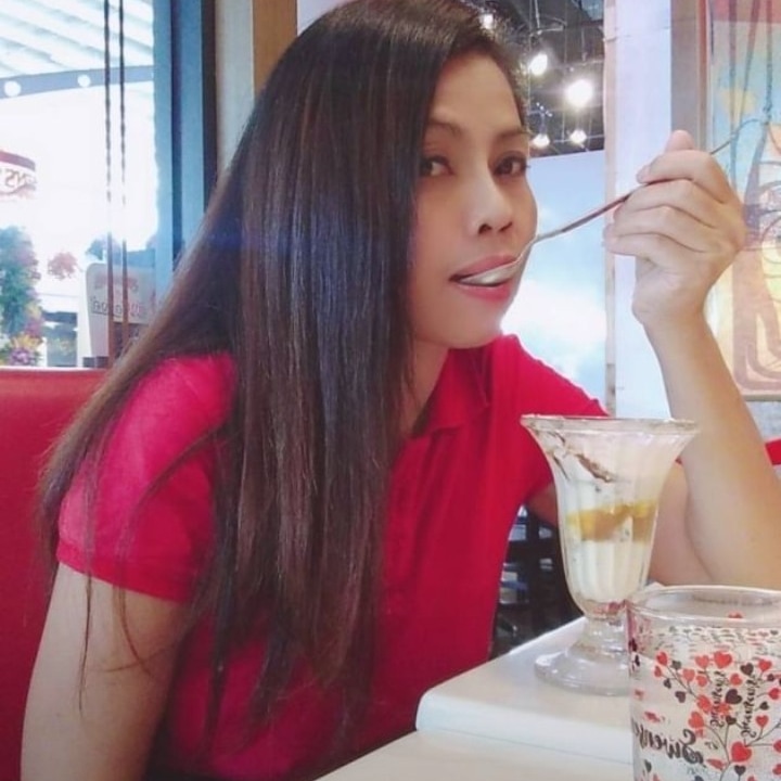 ฟ้า tweet media