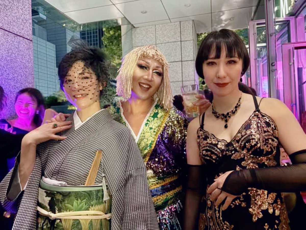 ナオミ・マグダレナ tweet media