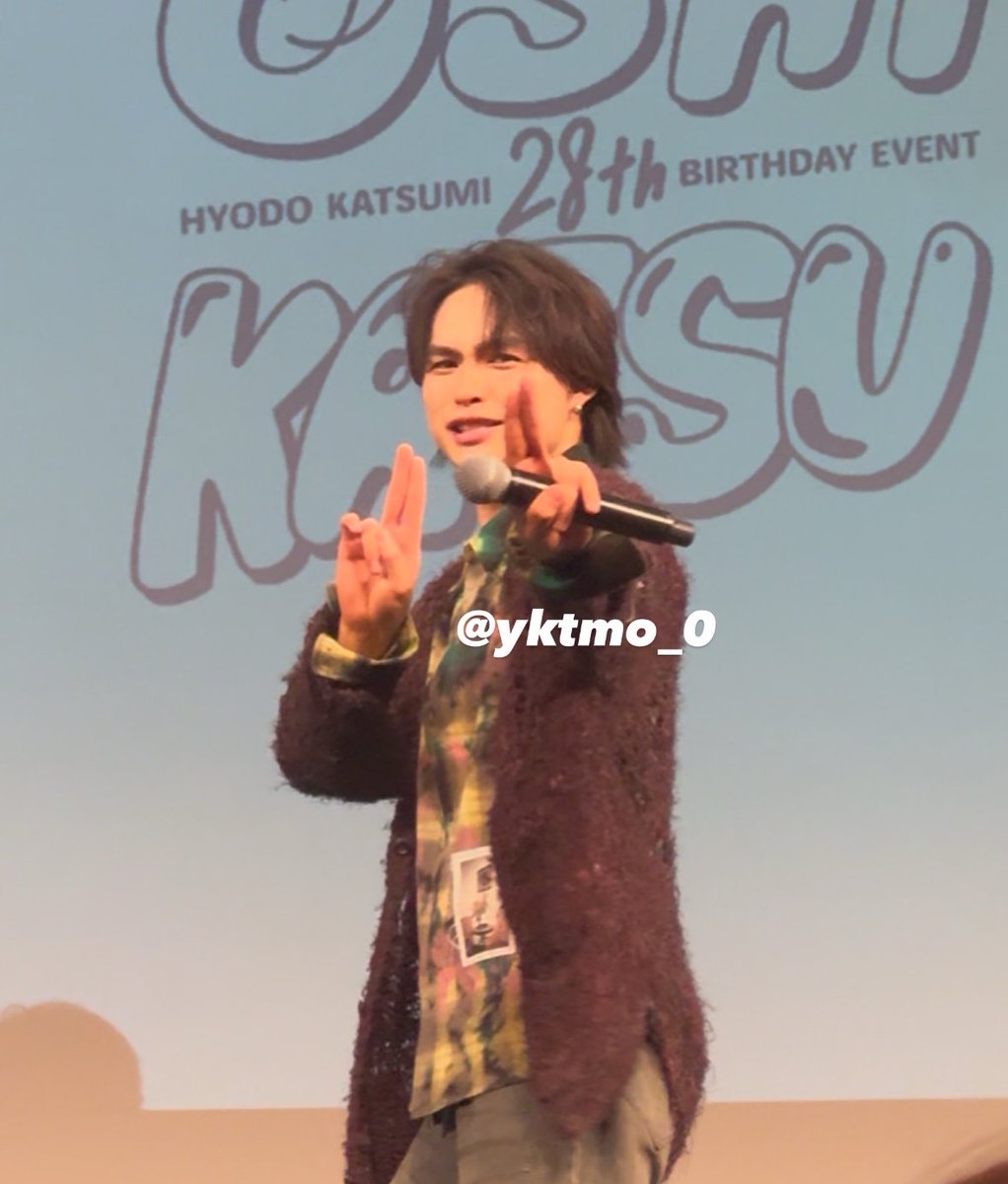 yktmo_0's tweet photo. ⭐️0418 #兵頭功海 バーイベ 1部⭐️
功海くんの滅❗️たまらん( ˶> <˶ )🩵 https://t.co/utE2r7c1xw