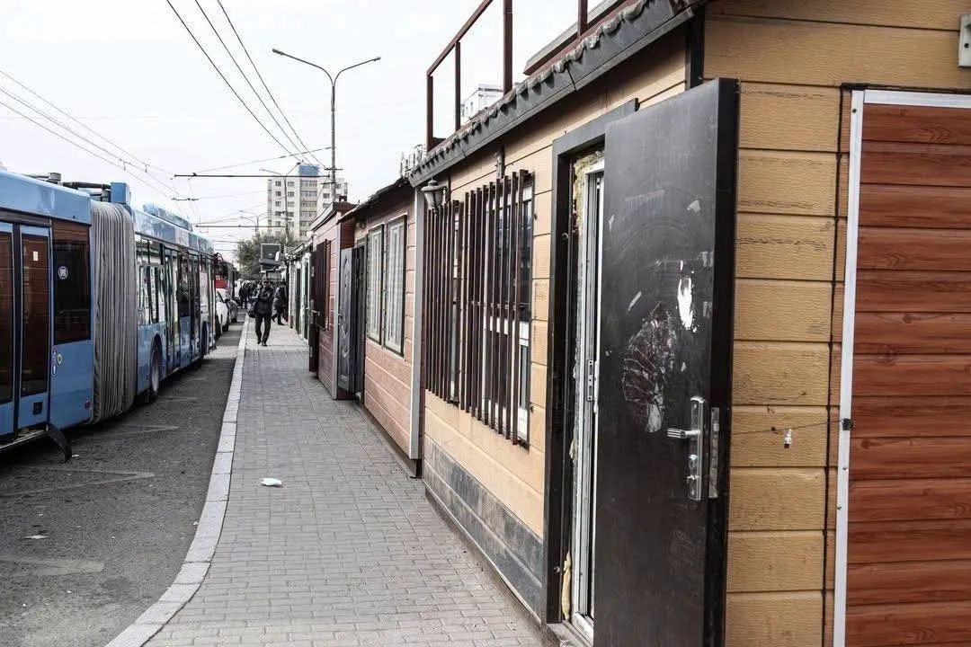 Мадаам tweet media