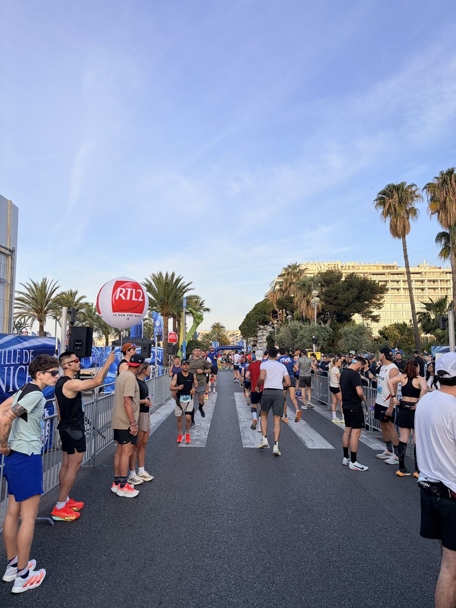 Alex_Nikaia's tweet image. Lets go le semi-marathon international de #Nice06 ! 😍
