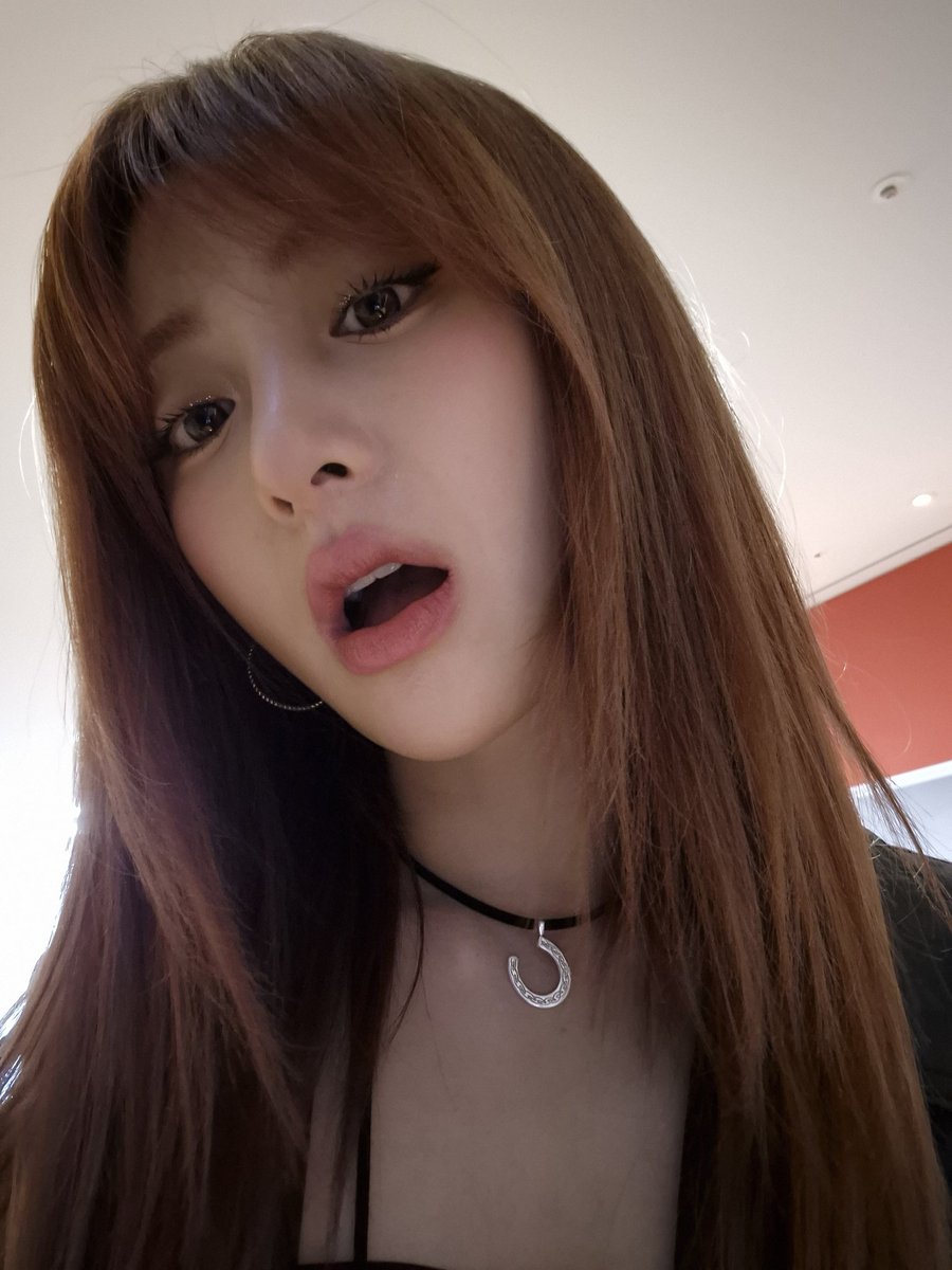 yunjin pics (@ynjnpics) on X