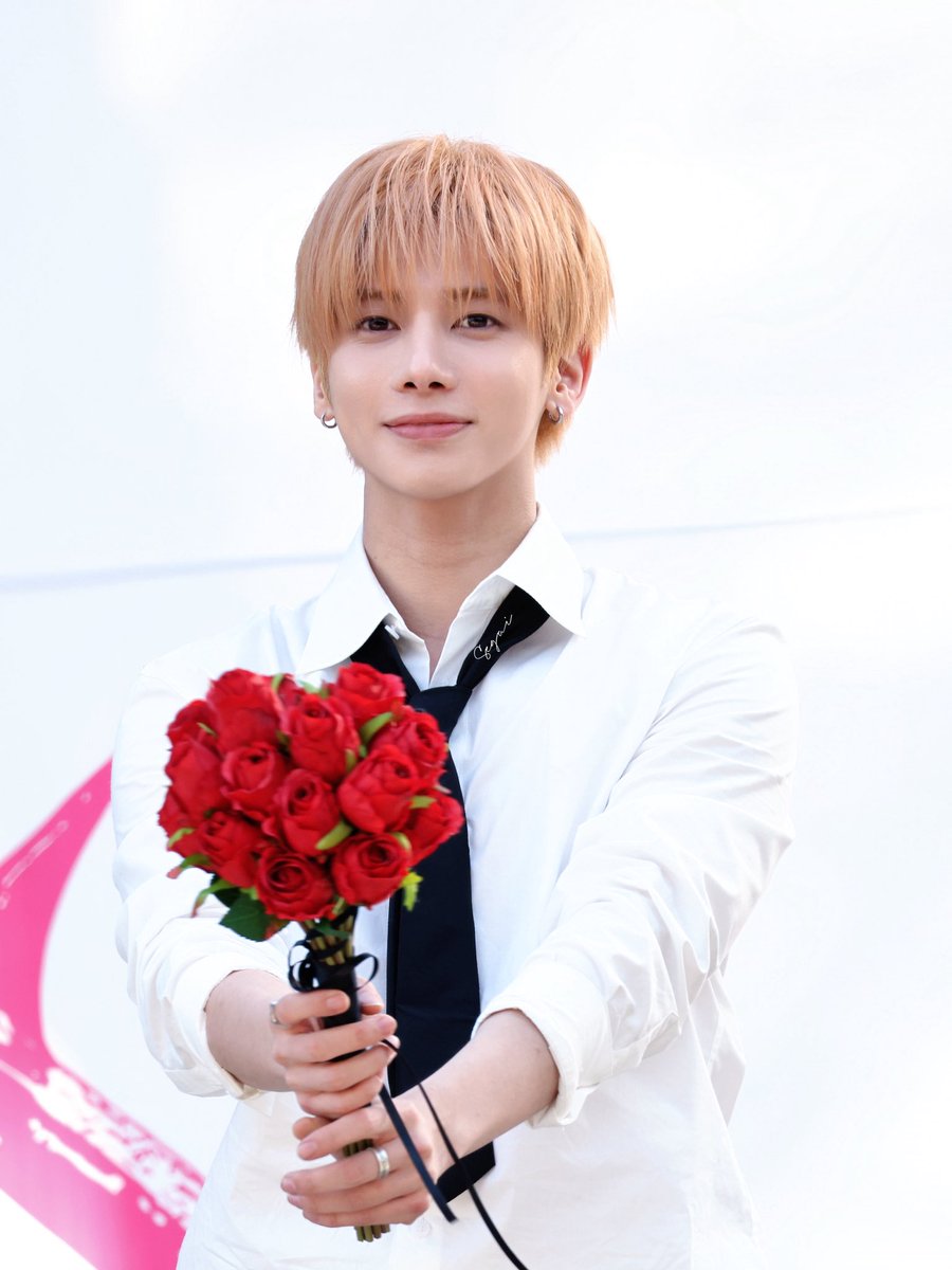 segaisegai tweet media