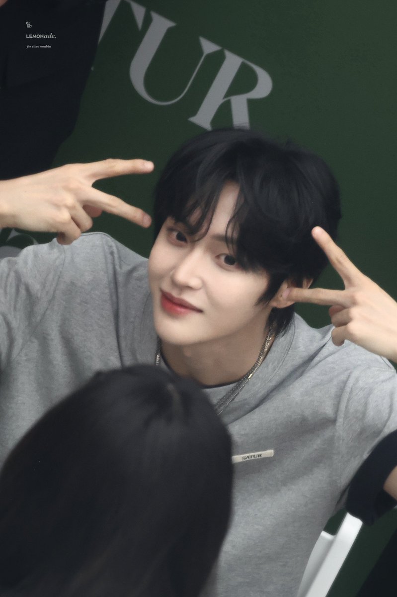 𝐋𝐄𝐌𝐎𝐍𝐚𝐝𝐞 tweet media