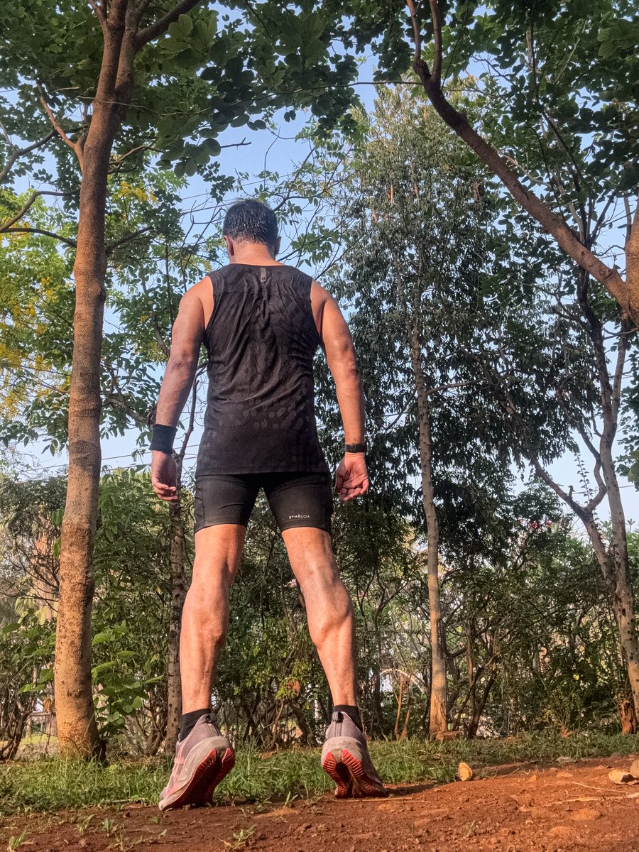 neildsilva's tweet image. 10 km run again today. This is my third 10k in three days.
The mornings are turning more beautiful albeit hotter 🌞🥵
#running
 strava.app.link/gVjWB62os2b