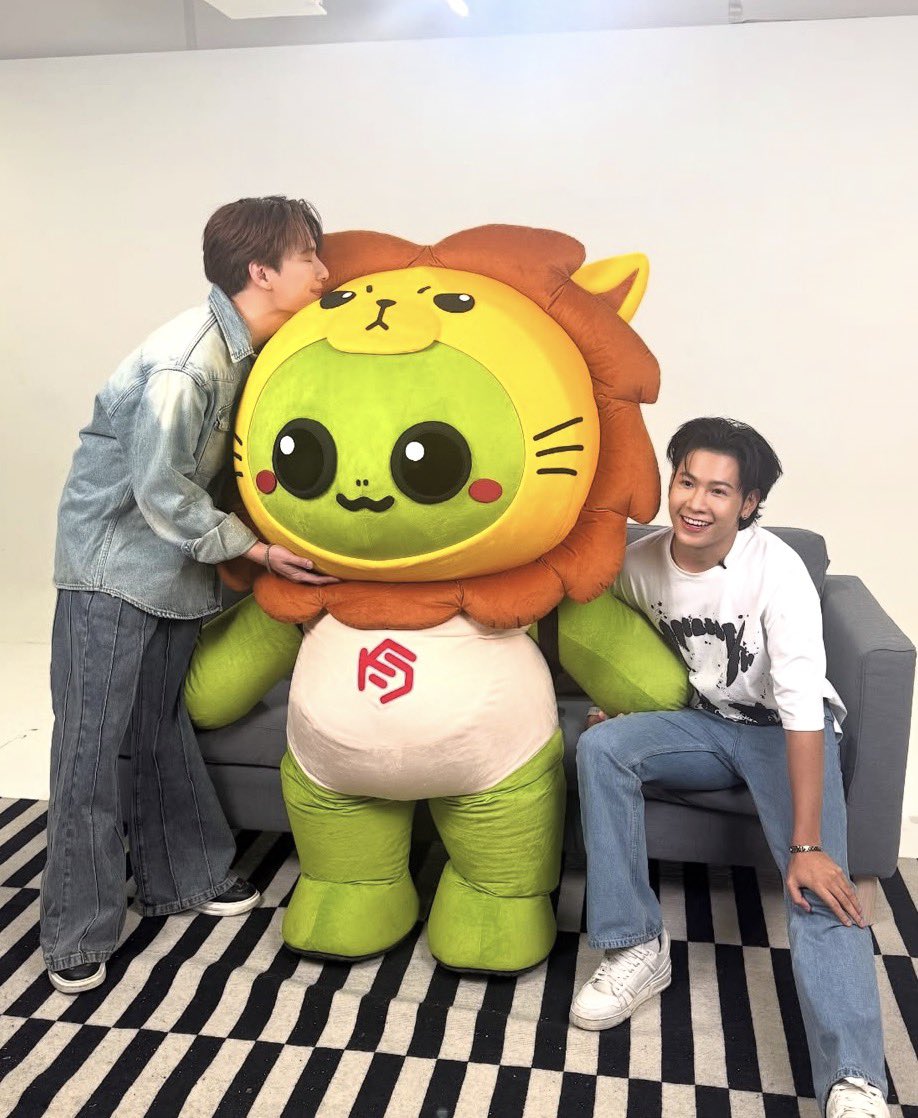 คนเก่งของหนู :) tweet media