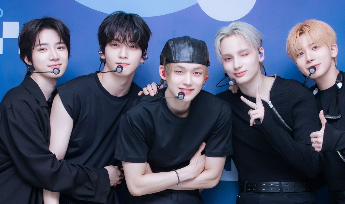 Maryam 𖣂 tweet media