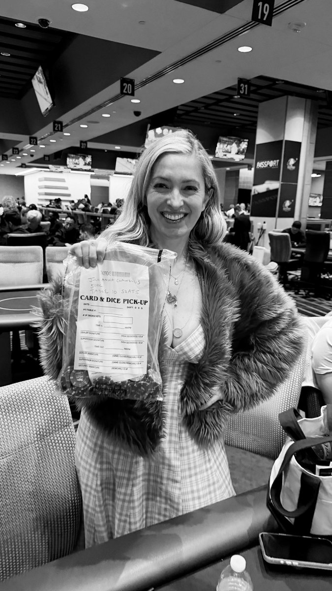 Julie Anna Cornelius tweet media