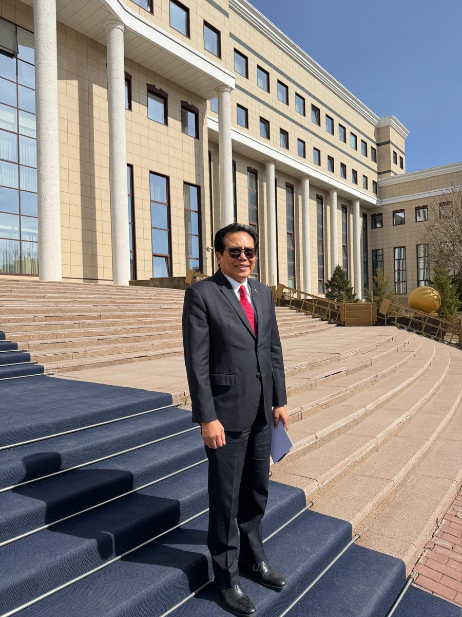 Dr. M. Fadjroel Rachman tweet media