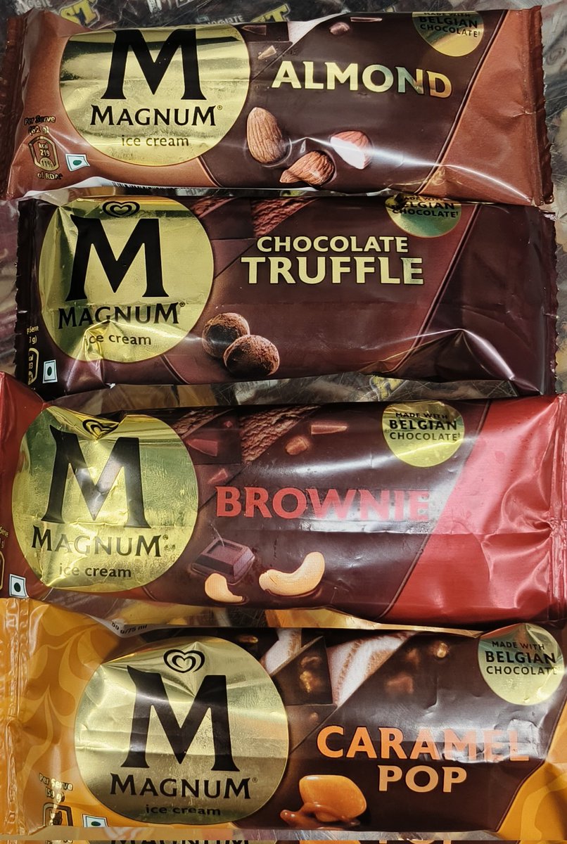 WhyRatKohliCult's tweet image. A Day without eating ice cream is a day wasted IMO 😋
Especially in summer 🌞 
Yen bislsupa avnoun 🥵 
#Summer