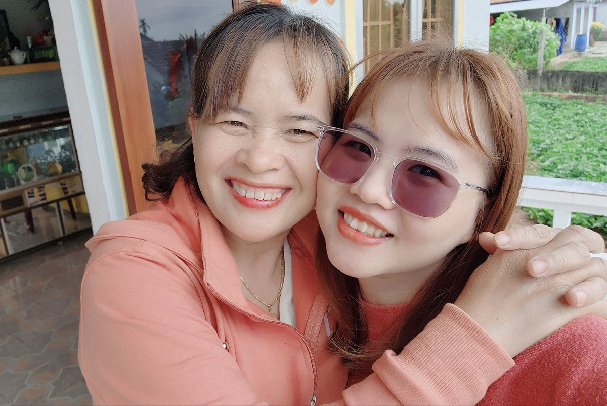 Xuân Lan tweet media