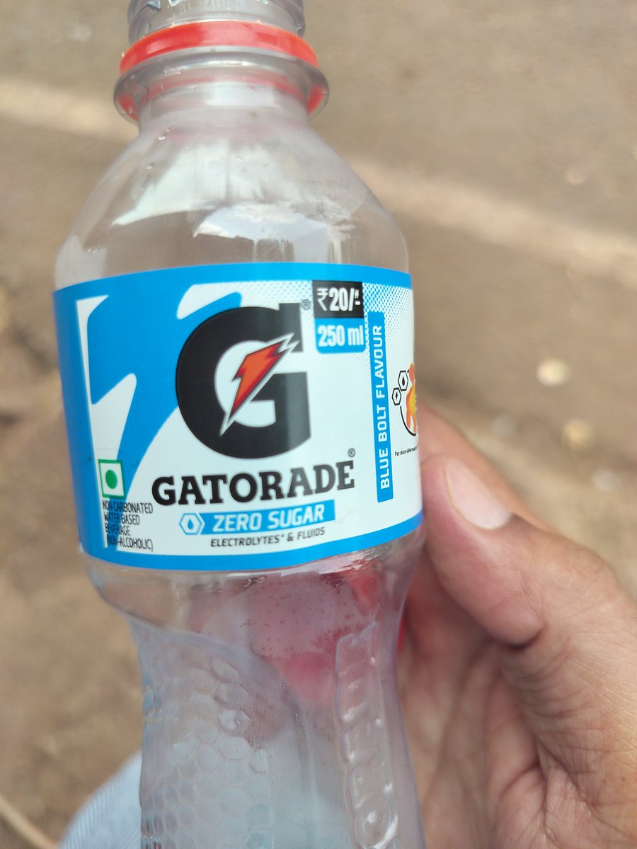 singhShab06's tweet photo. Is it good to manage dehydration? Or just a cold drink like others! 
I'm very keen to know about a product which can maintain a hydration level.
@chiragbarjatya  Help https://t.co/ZsOSVtwkAe