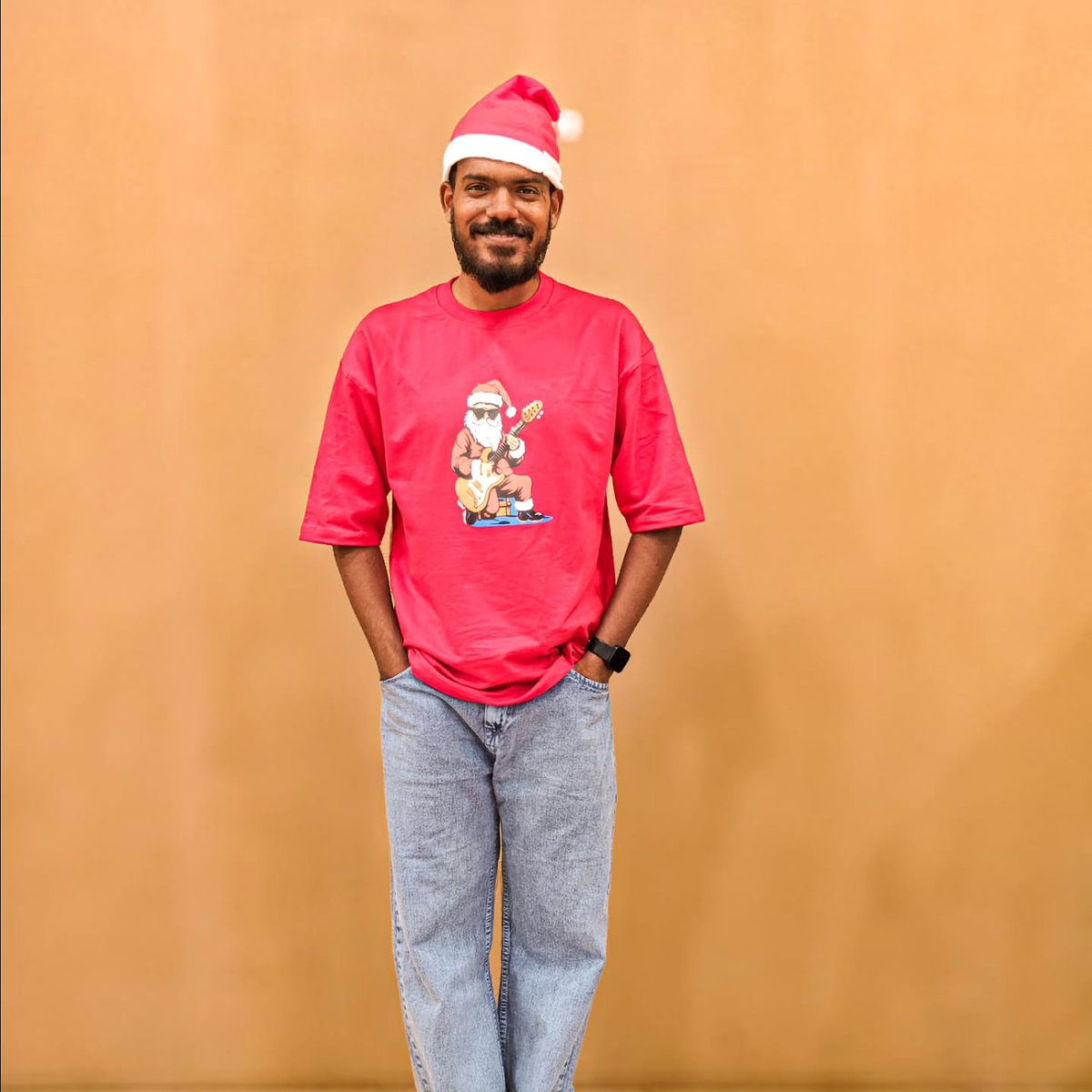 simplejeevan's tweet image. 🎄 Christmas vibes! Celebrating the festive season with the most stunning Christmas tree displays! ✨🎅

#Christmas #ChristmasTree #FestiveSeason #ChristmasVibes #HolidayMood #Xmas2025 #ChristmasDecor #HolidaySeason #MerryChristmas #FestiveDecor #ChristmasPhotography #HolidayVibe