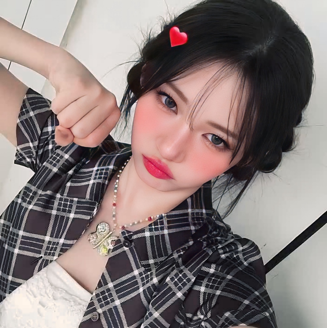 Woodsy Corner. tweet media