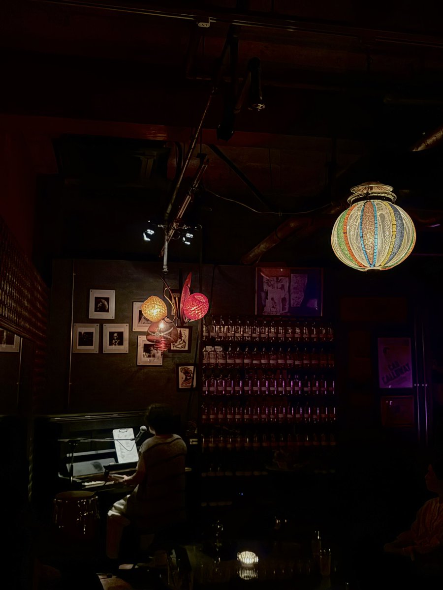 takemotokenichi's tweet image. ⋰
「Light Within the Melodies」
4/19(土)素敵な時間をありがとう🎉

#朝LIVE 今後流行るかもですね🙌
⋱

次回は5/15(金)
東京・LIVE STUDIO LODGEでお会いしましょう✨
スペシャルバンドでお送りします🎤

▶️チケット購入はこちら
l-tike.com/takemotokenich…

#竹本健一
#STAFF
#cinematiksaloon