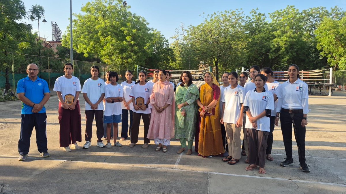 SAI_Gandhinagar's tweet image. Kudos to all the women who joined us to prove that fitness has no limits. Let’s keep riding toward a Fit India!

#SundaysOnCycle #FitIndia #SAIGandhinagar #WomenWhoCycle