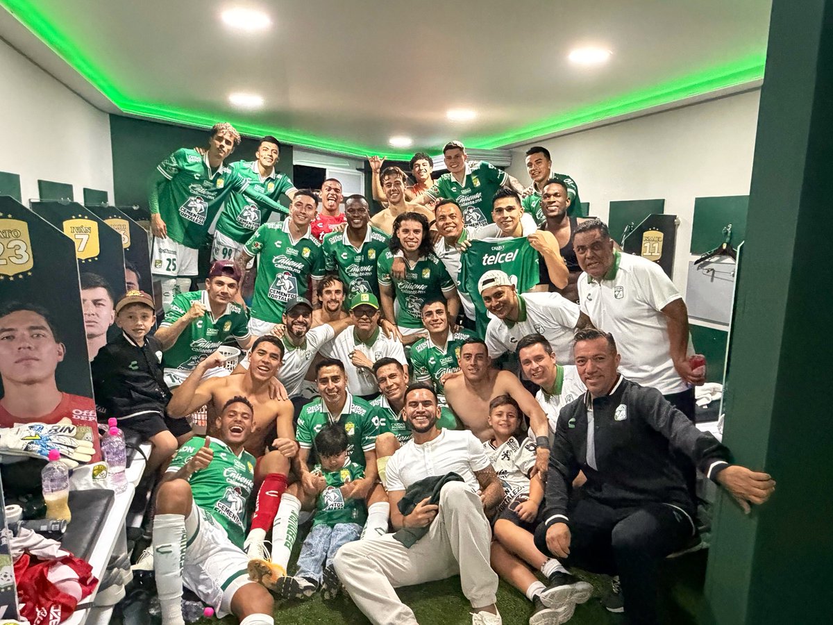 𝗕𝗨𝗘𝗡𝗔𝗦 𝗡𝗢𝗖𝗛𝗘𝗦, 𝗘𝗤𝗨𝗜𝗣𝗢 🇳🇬

#SerFieraEsUnOrgullo 🦁