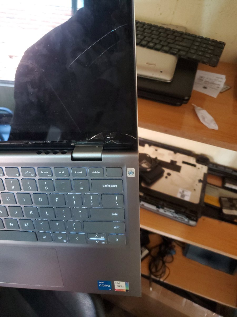 impactITmw's tweet photo. Laptop hinges giving you trouble? Scared for your life each time you are about to open your laptop? Relax, we got you!🤌

When we fix we just don't make sure we fix it good enough to last a lifetime, we make sure that it also looks smart. Give us a shout
0994254199
LL https://t.co/RA3KE8Z25W
