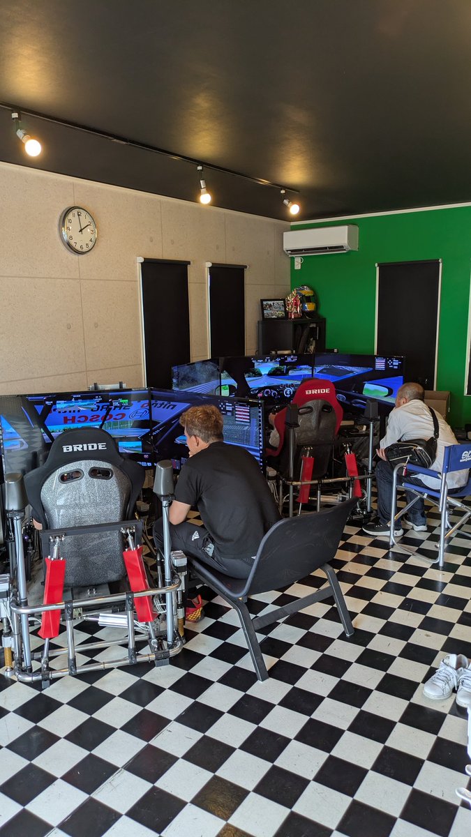 rss_REAL_DRIVE's tweet photo. 今日は沢山のお客様にご利用頂いています🏎️
順番にご案内しております🙇
エアコンも入れて快適空間でシミュレーターご利用頂いております😊
#シミュレーター
#レーシングシミュレーター
#リアルドライ
#メガテック https://t.co/DElls8FpZB