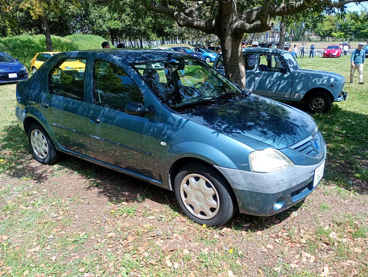 ファーストポディウム tweet media