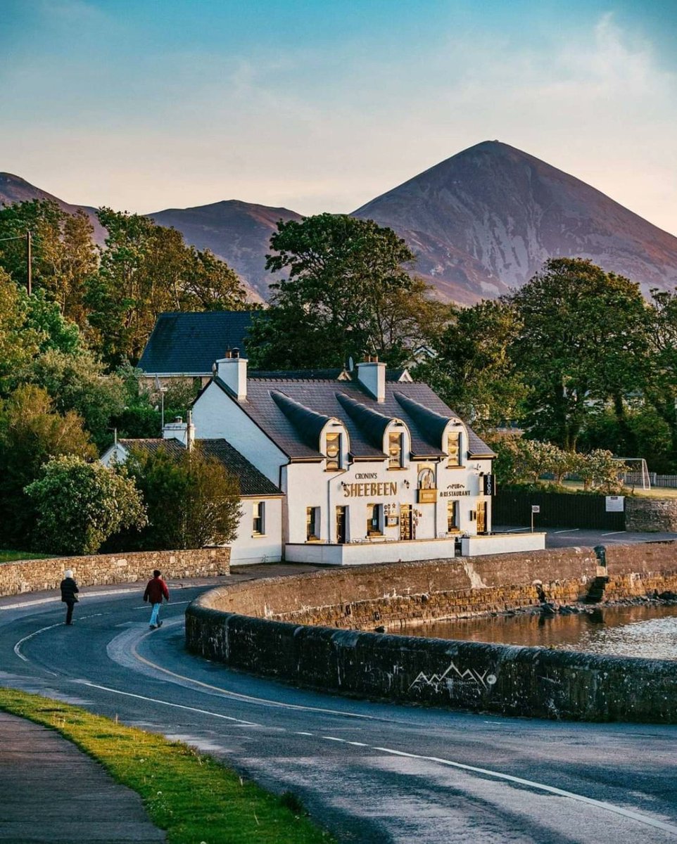 Back open from 3pm today (Sunday), pop in &amp; join us for a late lunch or dinner, we look forward to seeing you 😉🍴🍺