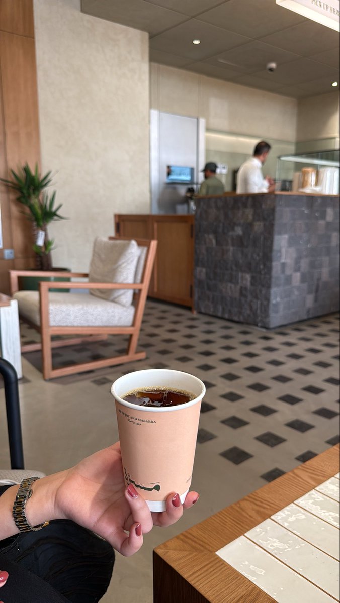 2ixa8's tweet photo. الأفضل طلعات الصبح!☀️🤍🤍 https://t.co/jsiShXDlXF